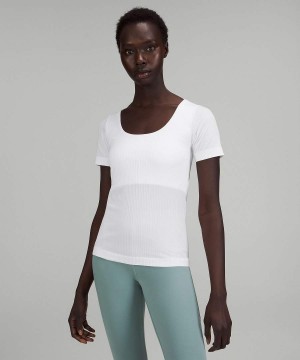 Lululemon Ebb to Street Korta-Sleeve T-shirt Dam Vita Sverige | NPSWQH073