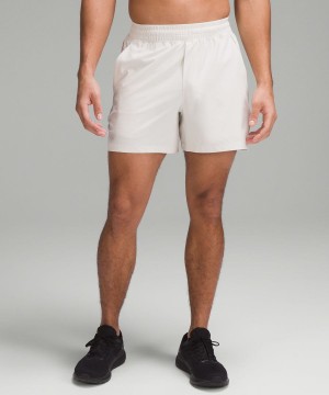 Lululemon Pace Breaker Linerless 5" Shorts Herr Beige Sverige | NIVECA897