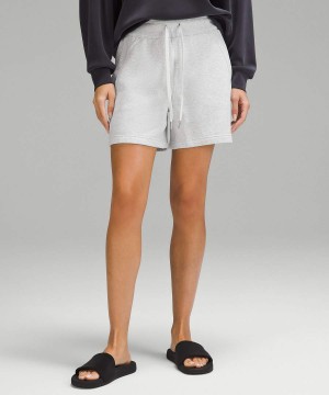 Lululemon Scuba High-Rise 5" Shorts Dam Ljusgrå Sverige | ZJWPHO287