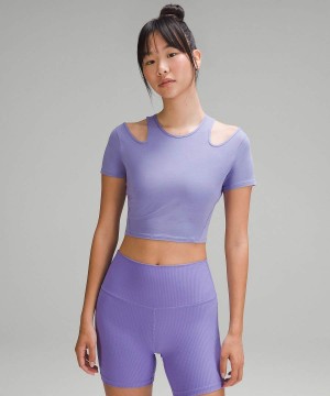 Lululemon Shoulder Cut-Out Yoga T-shirt Dam Mörklavendel Sverige | IJFNZP302