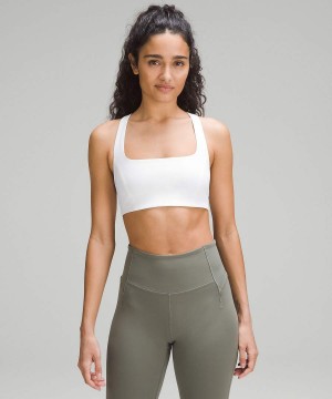 Lululemon SmoothCover Yoga Bra Light Support, B/C Cup Sport BH Dam Vita Sverige | KRYUAJ417