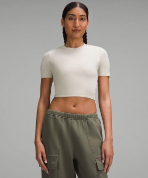 Lululemon Wundermost Ultra-Soft Nulu Crewneck Cropped T-shirt Dam Beige Sverige | MQTVIO819