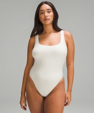 Lululemon Wundermost Ultra-Soft Nulu Square-Neck Ärmlös Body Dam Beige Sverige | UHINGT698
