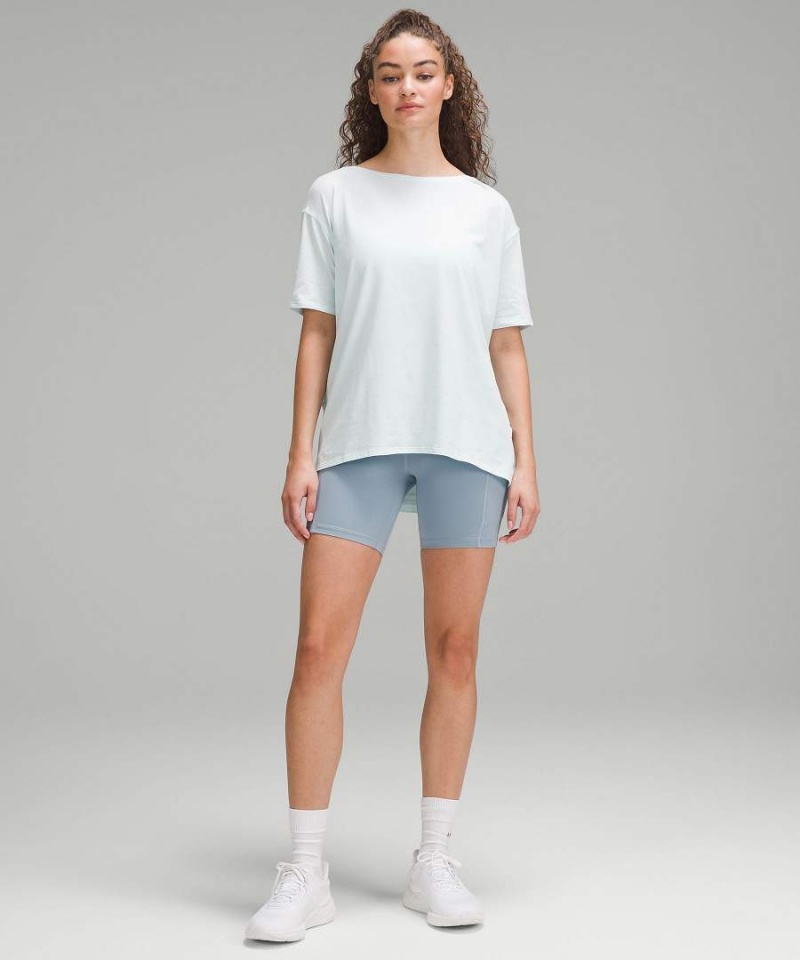 Lululemon Back in Action Korta-Sleeve T-shirt Dam Vita Sverige | HEVCUG352