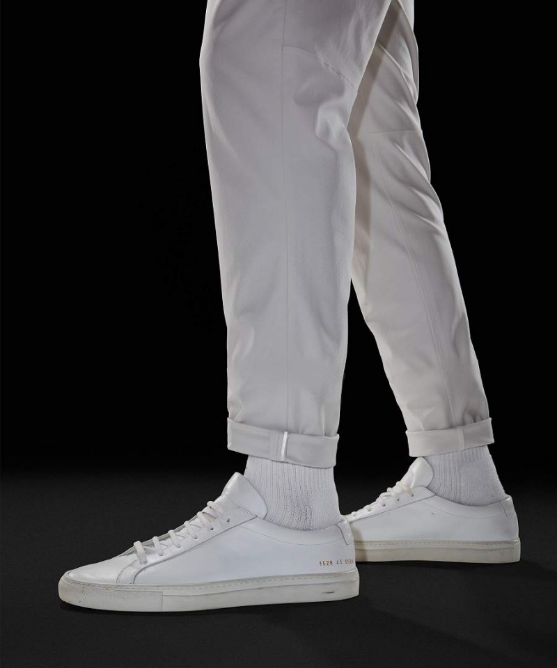 Lululemon Commission Slim-Fit 32