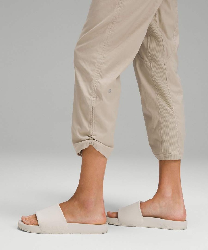 Lululemon Dance Studio Mid-Rise Cropped Byxor Dam Beige Sverige | PDIVRN362
