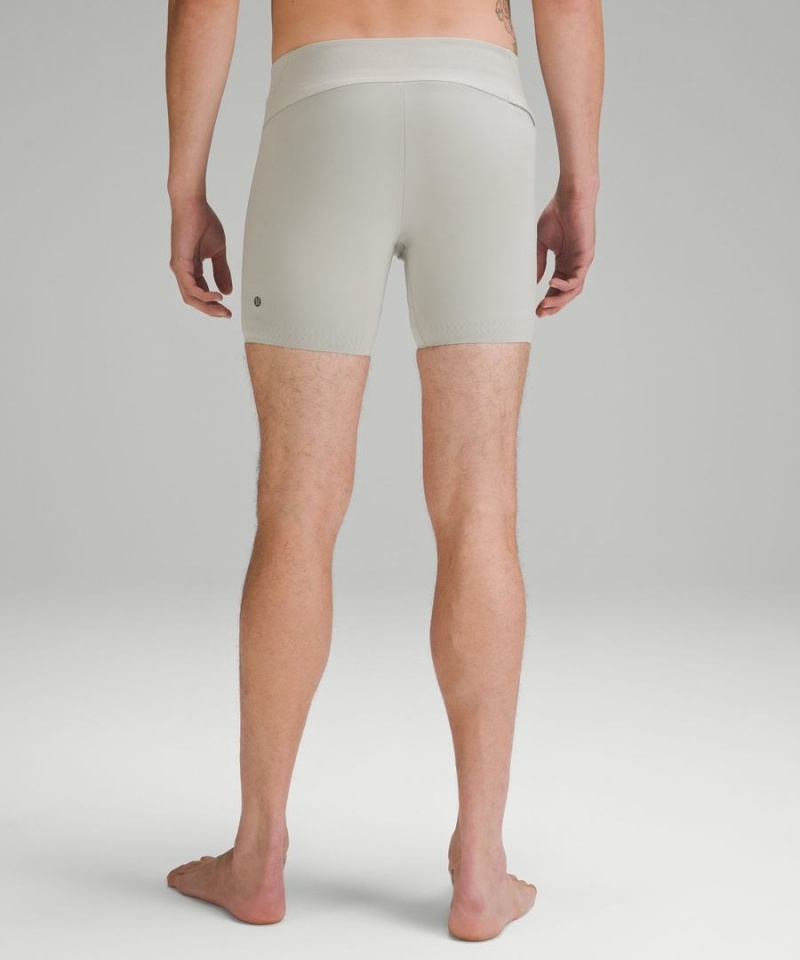 Lululemon Everlux 6