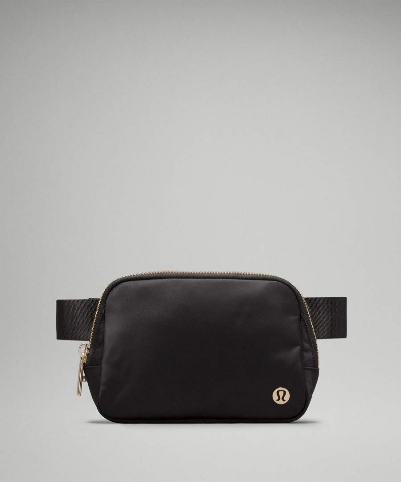 Lululemon Everywhere 1L Metal Hardware Bältesväska Herr Svarta Guld Sverige | LTKPGC413