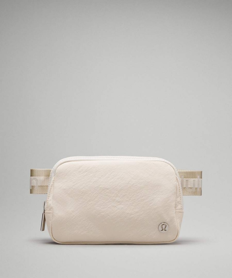Lululemon Everywhere 1L Wordmark Bältesväska Dam Vita Beige Vita Sverige | WQYIDX390