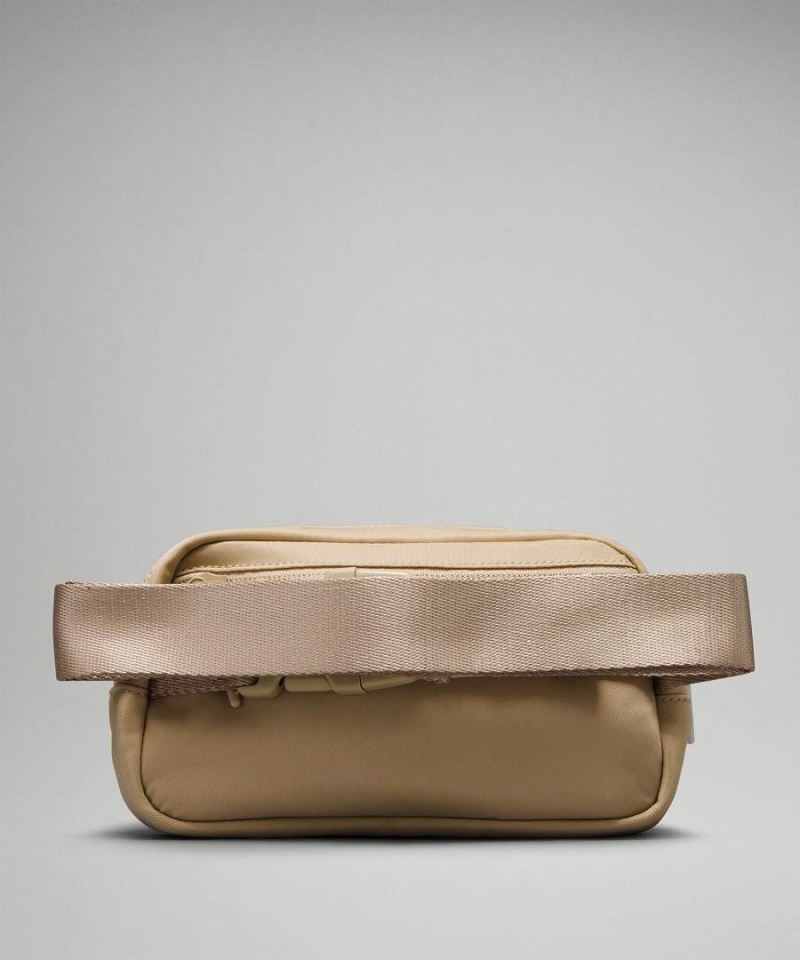 Lululemon Everywhere Mini Bältesväska Dam Khaki Sverige | HCPUAY246