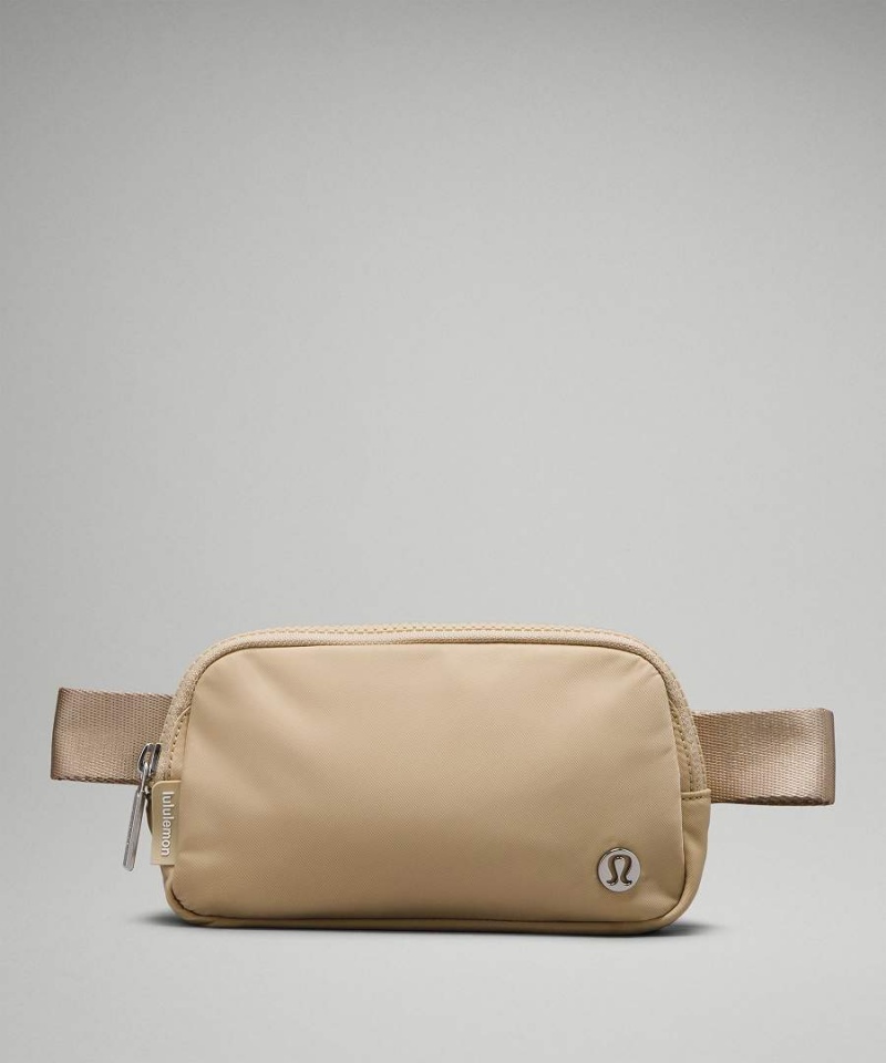 Lululemon Everywhere Mini Bältesväska Dam Khaki Sverige | HCPUAY246