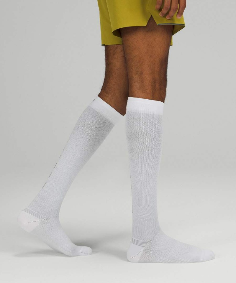 Lululemon MicroPillow Compression Knee-High Light Cushioning Löpar Strumpor Herr Vita Sverige | QVIRXS028