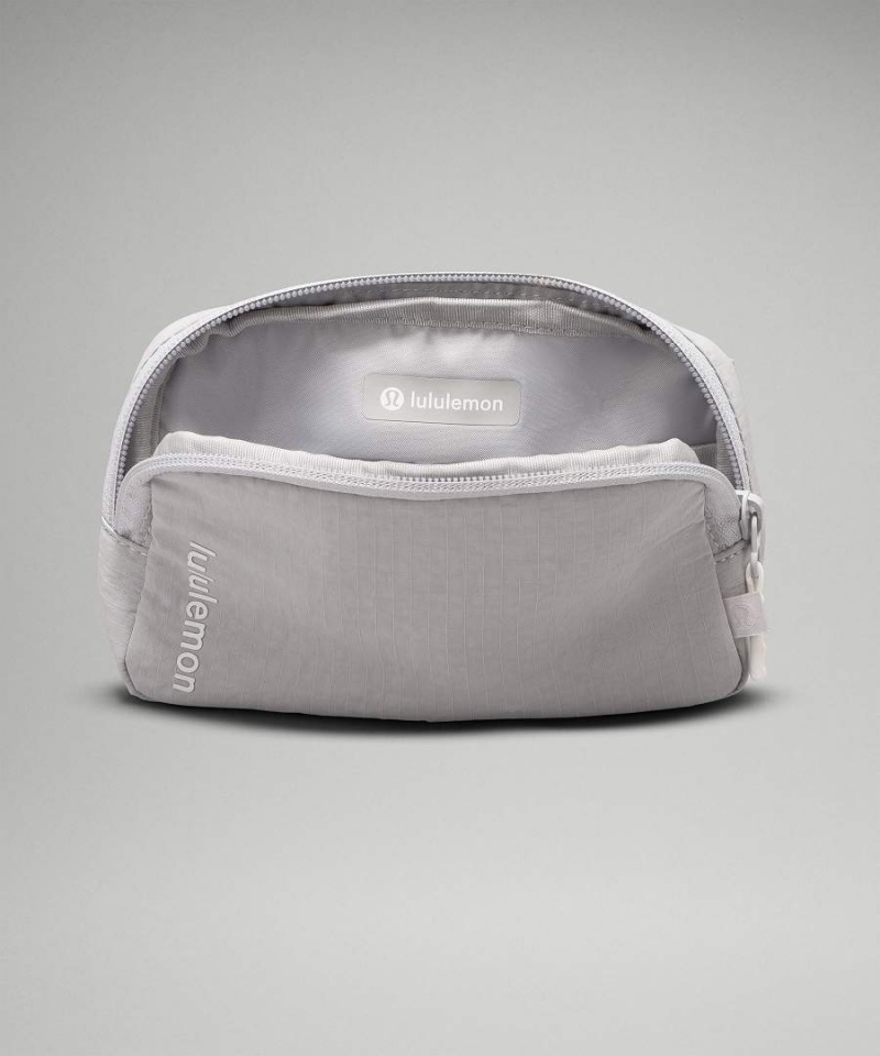 Lululemon Mini Bältesväska Herr Silver Sverige | ZWDMLX746