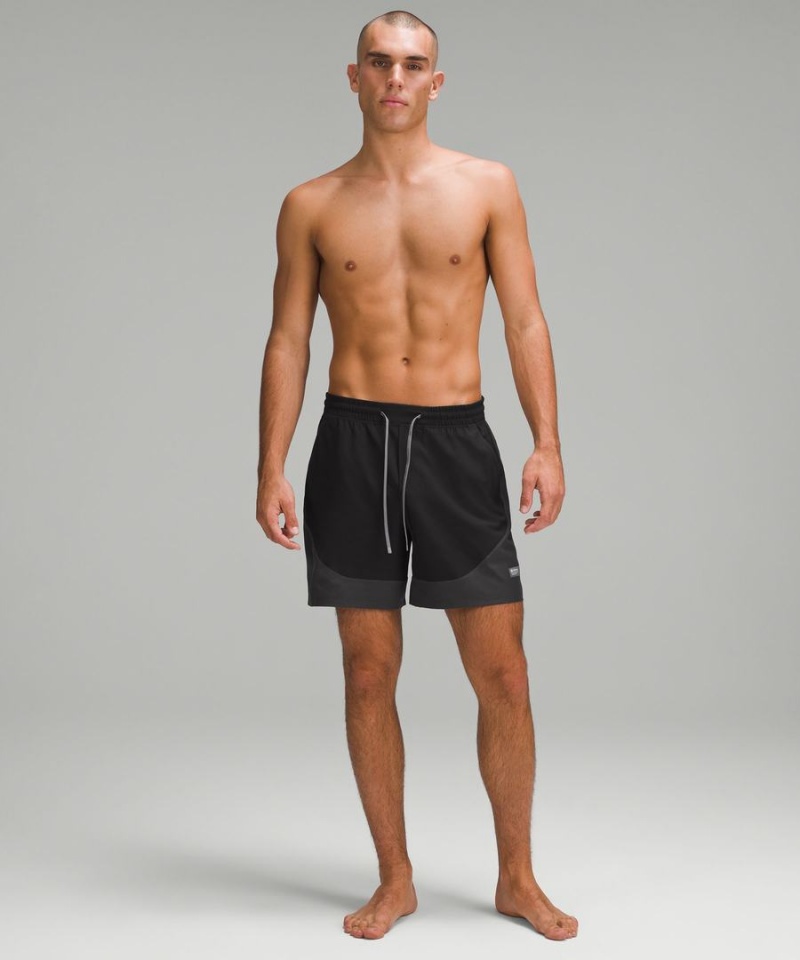 Lululemon Pace Breaker Linerless Vatten 7