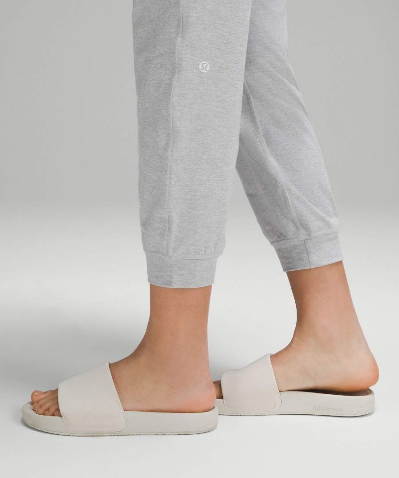 Lululemon Soft Jersey Klassiska-Fit Mid-Rise Joggingbyxor Dam Ljusgrå Sverige | JUASYI475
