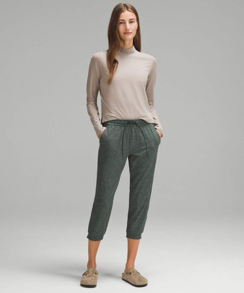 Lululemon Soft Jersey Klassiska-Fit Mid-Rise Cropped Joggingbyxor Dam Gröna Sverige | PCKWFH037