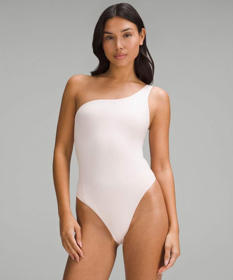 Lululemon Wundermost Ultra-Soft Nulu Asymmetrical Body Dam Ljusröda Sverige | CUYMXS502
