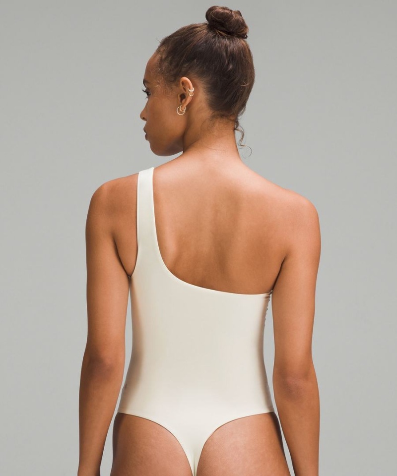 Lululemon Wundermost Ultra-Soft Nulu Asymmetrical Body Dam Beige Sverige | NLRPAY261
