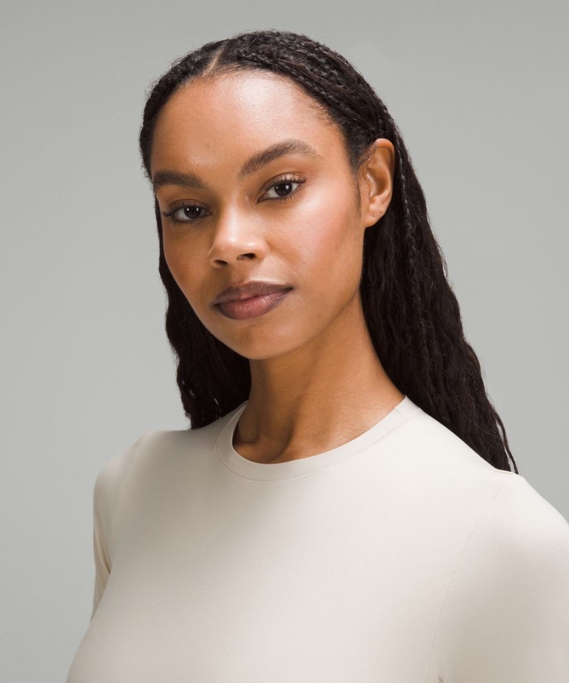 Lululemon Wundermost Ultra-Soft Nulu Korta-Sleeve Crew String Body Dam Bruna Sverige | IQVXSR692