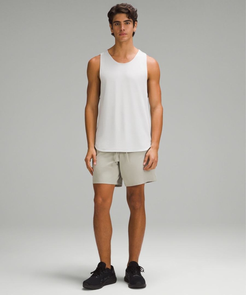 Lululemon Zeroed In Linerless 7